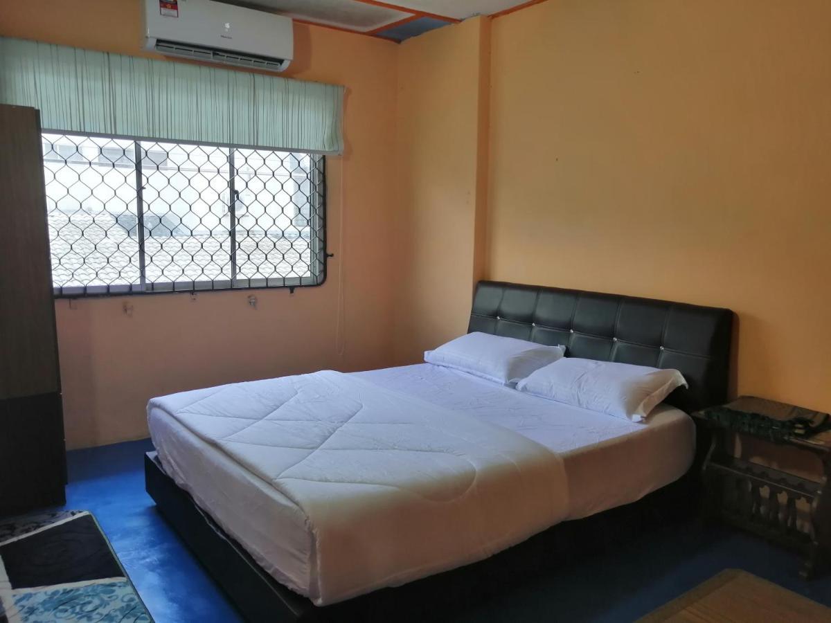 Kluang Barat Homestay Luaran gambar